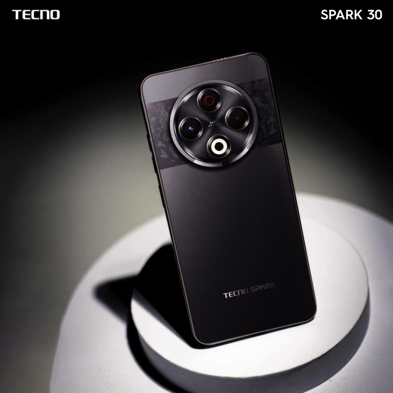 Tekno Spark 30 Tekno Spark 30